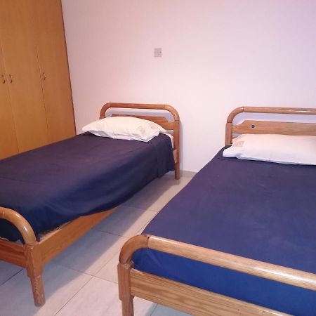 לרנקה Family Apartment In Mackezie מראה חיצוני תמונה