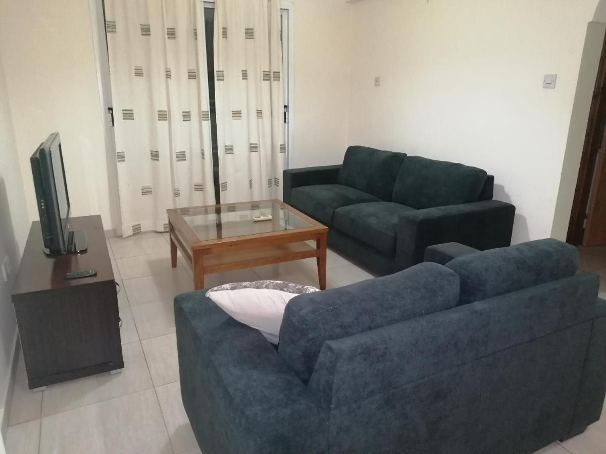 לרנקה Family Apartment In Mackezie מראה חיצוני תמונה